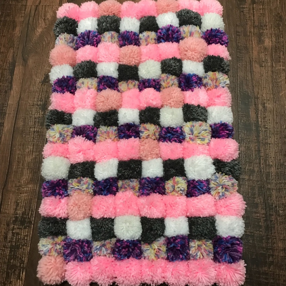Pom Pom Rug